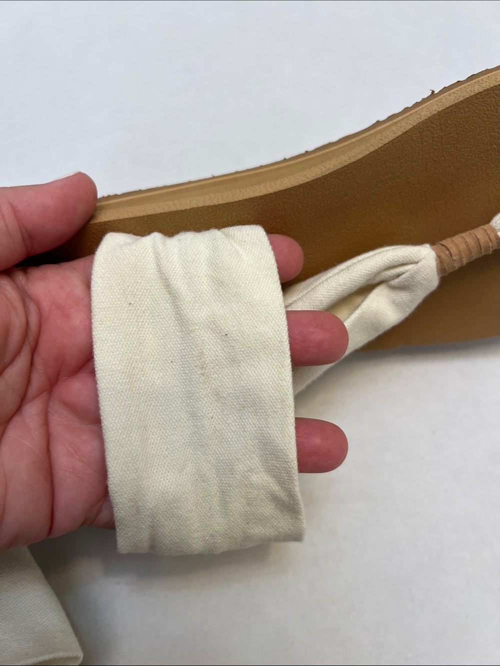 SANUK YOGA SLING SANDALS SIZE 7 TAN & CREAM - Picture 8 of 13